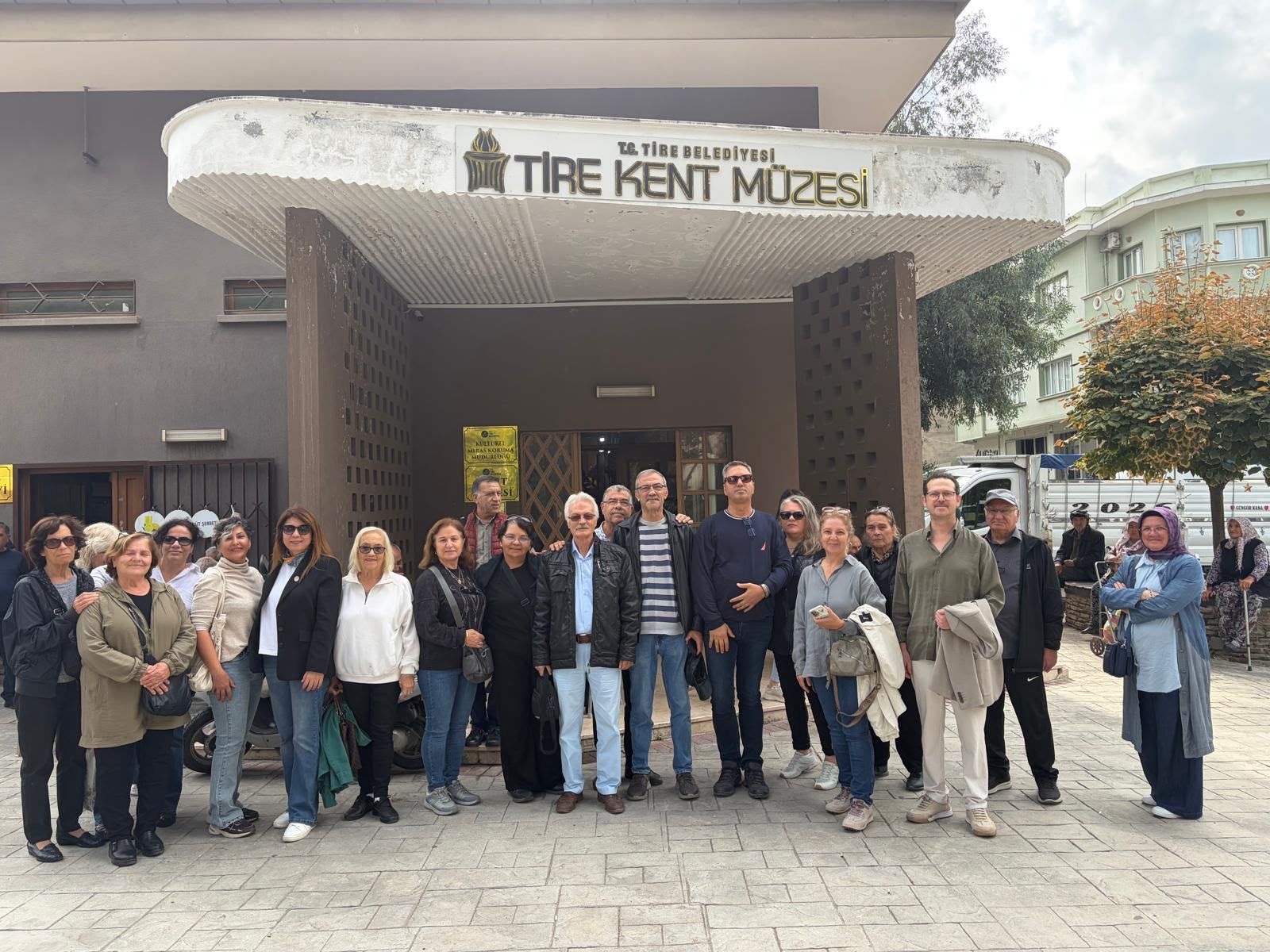 Konak Belediyesi’nden Gaziler Ve Şehit Ailelerine Anlamlı Gezi (1)