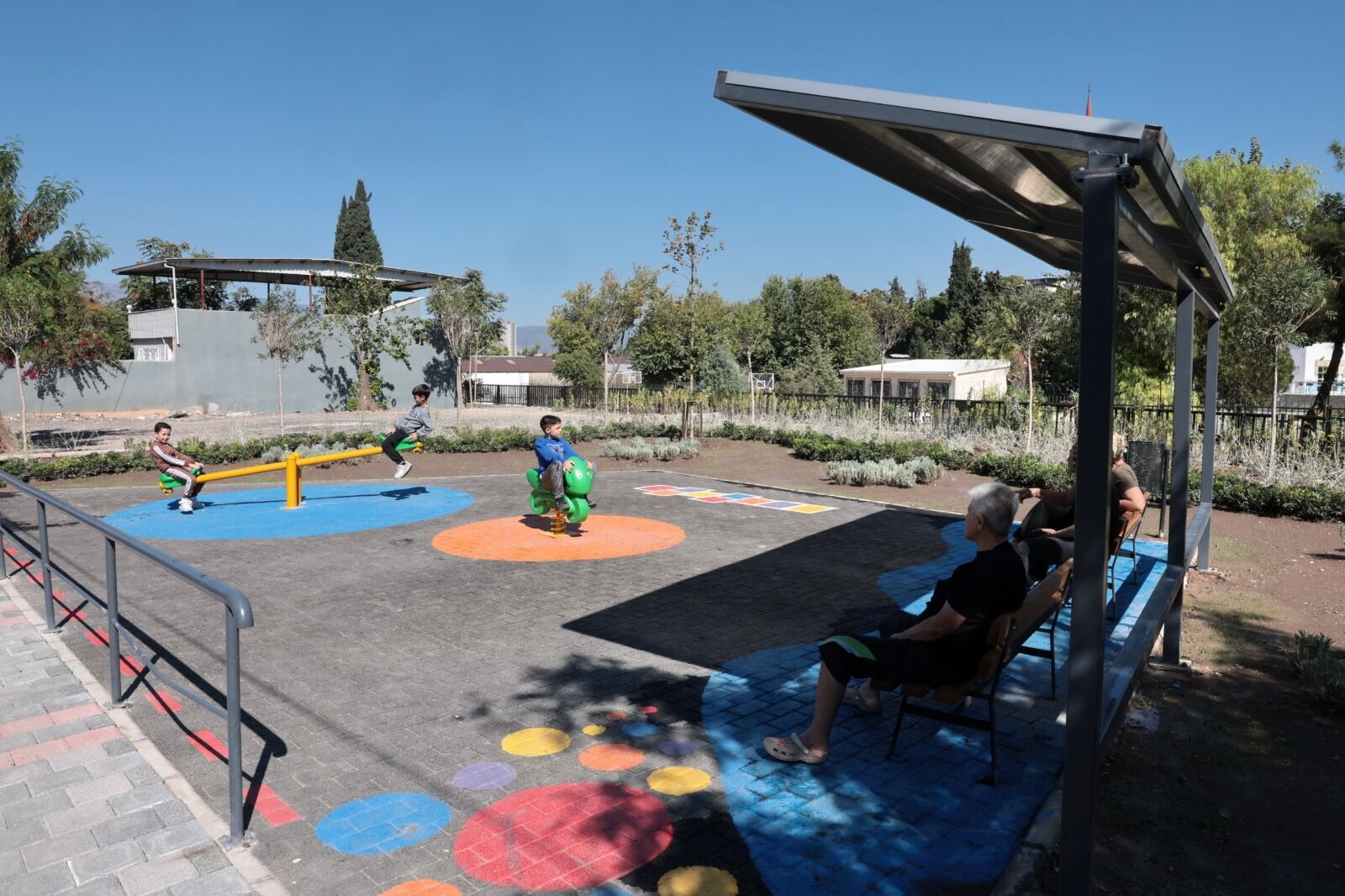 Konak’ın Mahallelerine Nefes Aldıran Cep Park Projesi Büyüyor (3)