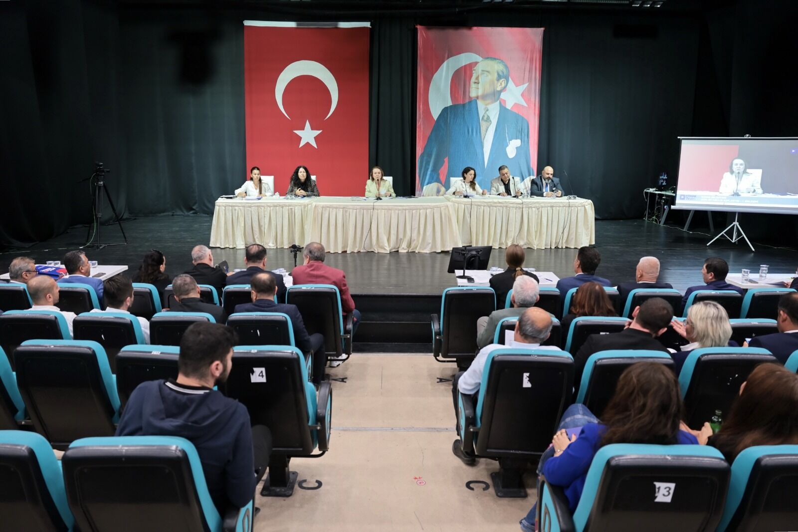 Konak’ta Yıllardır Beklenen Karar Alındı, Mahalleler Birleşiyor (6)