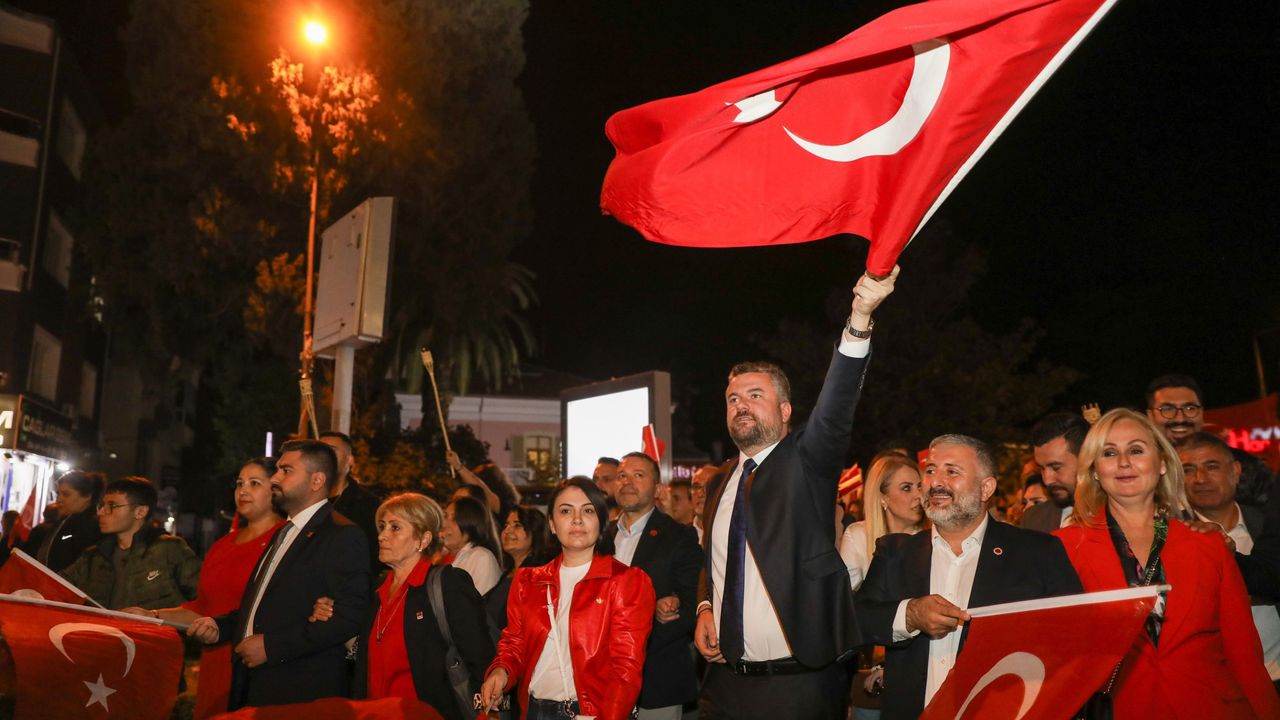 Cumhuriyet'in 102. Yılı Buca'da Gururla Kutlanacak
