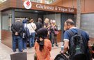 Efeler'de Çölyak Hastalarının Güvenli Limanı: Glutensiz & Vegan Kafe