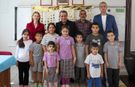 Başkan Yetişkin'den Minik Öğrencilere İlk Gün Sürprizi