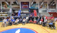 İzmir'de Engeller Dansla Kaldırıldı