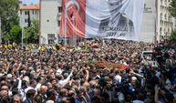Ferdi Zeyrek Gözyaşları ve Alkışlarla Uğurlandı
