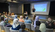 Uzman İsimler Bornova'da Çocuk Eğitimini Anlattı
