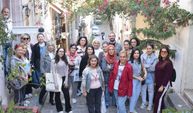 İzmirliler Kültürel Miras Gezileriyle Konak'ı Keşfediyor
