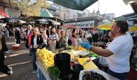 Kemeraltı Festivali Esnafın Yüzünü Güldürdü