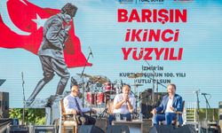 Başkan Soyer 'Barış ve İzmir' Söyleşisine Katıldı