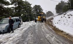 Aydın'da Yüksek Kesimlere Yılın İlk Karı Yağdı