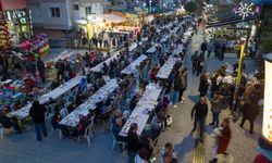 Buca'da Kentin Kalbinde İftar Sofraları Kuruldu