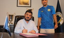 Menemen FK Emir ile İmzaladı