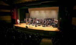 Bilge Çınarlar'dan Türk Sanat Müziği Konseri