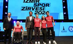 İz Bırakan Sporcular İzmir Spor Zirvesi'nde