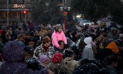 Kuşadası'nı Yeni Yıl Coşkusu Sardı