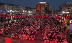 Aydın Büyükşehir Belediyesi 225 Noktada İftar Çadırı Kuruyor