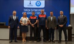 İzmir'de Turizm İşletmeleri Afet Güvenliği İçin Toplandı