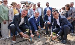 Buca'da Bin Umut Fidesi Toprakla Buluştu