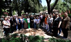 Bornovalı Kadınların 'El Sanatları Sergisi' Büyükpark'ta Açıldı
