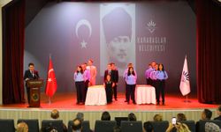 Karabağlar Belediyesi'nde Aday Memurlar Yemin Etti
