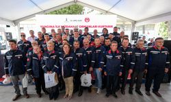 İzmir'in Orman Köylerine 125 Su Tankeri