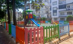 Efeler'de Parklar Yenileniyor