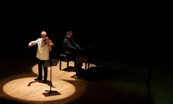 38. Uluslararası İzmir Festivali Unutulmaz Bir Konserle Başladı