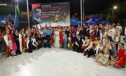 Karabağlar'da 19 Mayıs Coşkusu Halk Oyunlarıyla Taçlandı