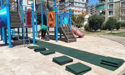 Efeler'in Parkları Yenileniyor, Çocuklar Güvenle Oynuyor