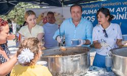 Kuşadası Belediyesi Aşure Bereketini 6 Bin Kişi ile Paylaştı