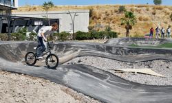 Bornova'da Pedallar Geleceğe Dönecek