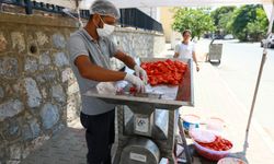 Efes Selçuk'ta Kışlık Salça Hazırlıkları Başlıyor