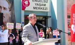 Efeler'de Hizmetin Adı Başkan Yetişkin
