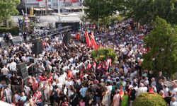 Başkan Yetişkin: "CHP Evim, Hiçbir Yere Gitmem"