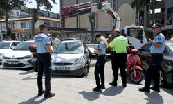 Kuşadası'nda Polis ve Zabıtadan Trafik Denetimi