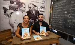 Efes Selçuklu Çocuklar Alinda ile Celsus Kütüphanesi'ni Keşfedecek