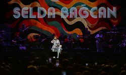 Çim Konserleri'nde Selda Bağcan Rüzgarı Esti