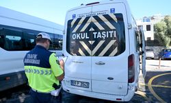 Kuşadası'nda Okul Servisleri Denetimden Geçti
