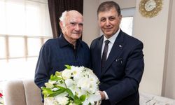 Başkan Tugay Lise Öğretmenini Ziyaret Etti