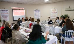 Buca'da Türk Dizilerinde Romantize Edilen Şiddet Tartışıldı