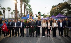 İzmir Balkon ve Bahçe Bitkileri Festivali'ne Renkli Açılış