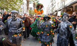 25. Mandalina Şenliği Üreticinin Yüzünü Güldürdü