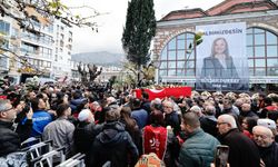 Manisa'nın İlk Kadın Belediye Başkanı Gülşah Durbay Son Yolculuğuna Uğurlandı