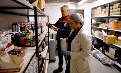 Kuşadası Belediyesi Yılbaşı Öncesinde Hijyen Denetimlerini Sıklaştırdı