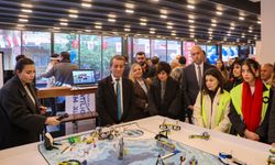 Efeler'in Dijital Vizyonu Gençlerin Geleceğini Şekillendiriyor