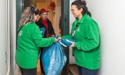 İzmir'de Dönüşüm Evden Başladı: 8 İlçe 26 Mahalleye Ulaştı