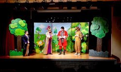 Bornova'da Yarıyıl Tatili Tiyatroyla Şenleniyor