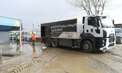 Sel Felaketi Sonrası Kuşadası Belediyesi Ekipleri Sahada