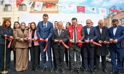 Bornova'da Halkın Sofrasına Sahip Çıkan Açılış