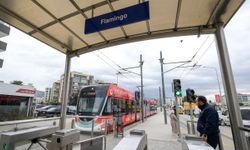 Ataşehir Kavşağı Tramvay Durağı'nın Adı Flamingo Oldu