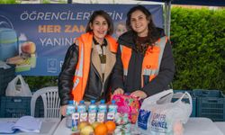 Kuşadalı Öğrencilere Beslenme Çantaları Ulaştırıldı